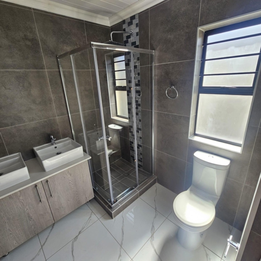 To Let 3 Bedroom Property for Rent in Cashan North West